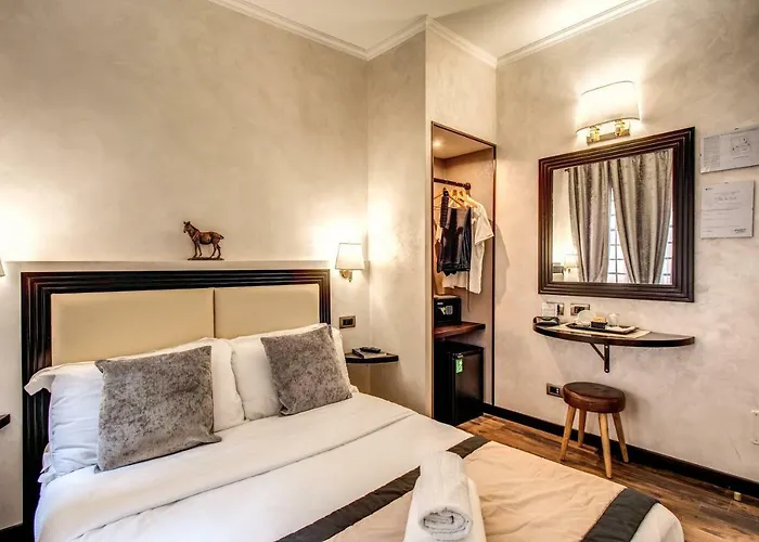 Boutique Relais Barozzi & Гостевой дом Рим