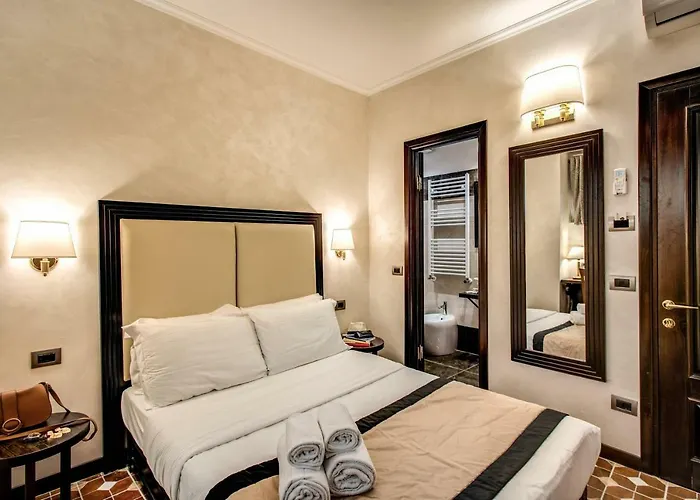 Boutique Relais Barozzi & Гостевой дом Рим